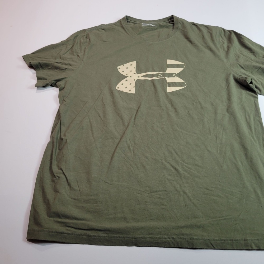 Under Armour Mens T-Shirt 2XL Loose Fit HeatGear Olive Green USA Flag Logo